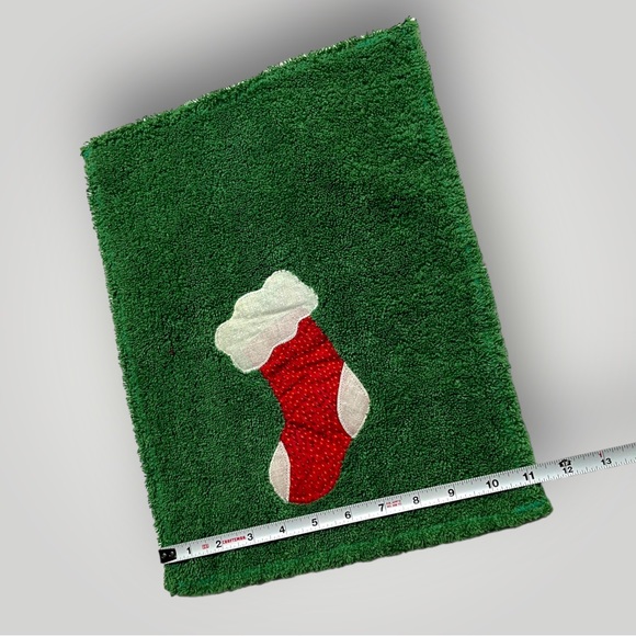 Lot/3 𝑯𝒂𝒏𝒅𝒎𝒂𝒅𝒆 Holiday Christmas Hand Towels 🎁 - Picture 4 of 16